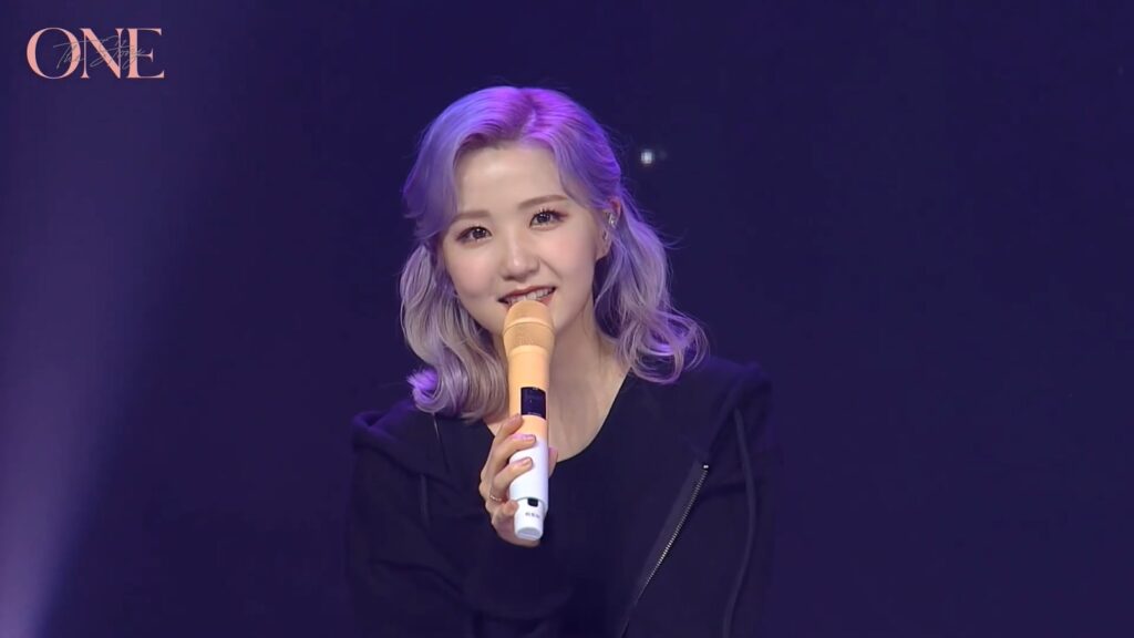 IZONE - 2021 One The Story 线上演唱会《2.06G》 9 IZONE 2021 One The Story 线上演唱会《2.06G》8
