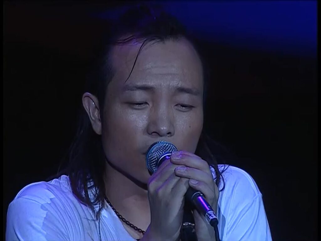 许巍 2005 留声十年 绝版青春 北京演唱会《750M》3