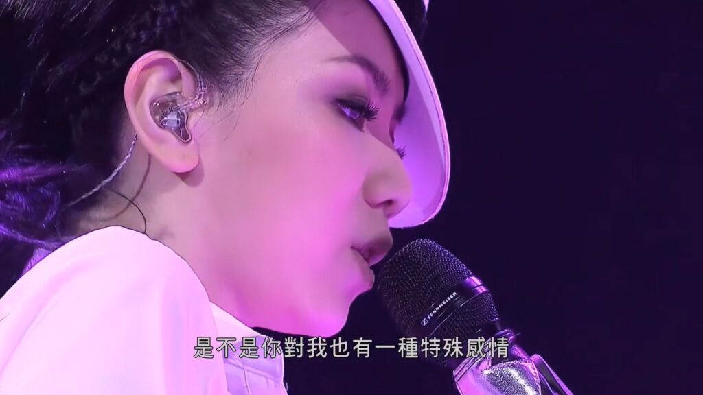 邓紫棋 2011 香港红馆演唱会《1.84G》5