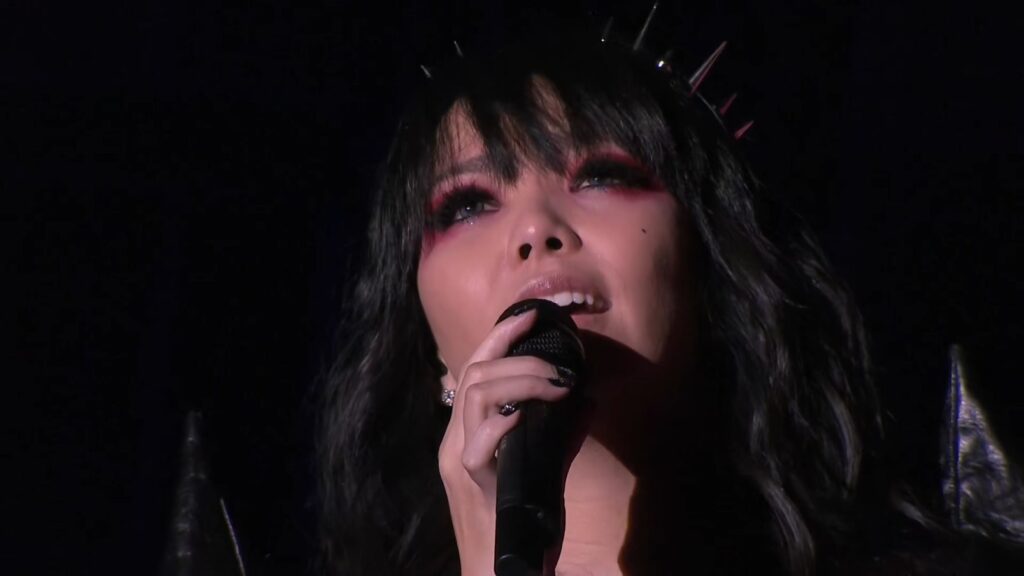 张惠妹 - 2010 阿密特演唱会《2.32G》 4 张惠妹 2010 阿密特演唱会《2.32G》1 5