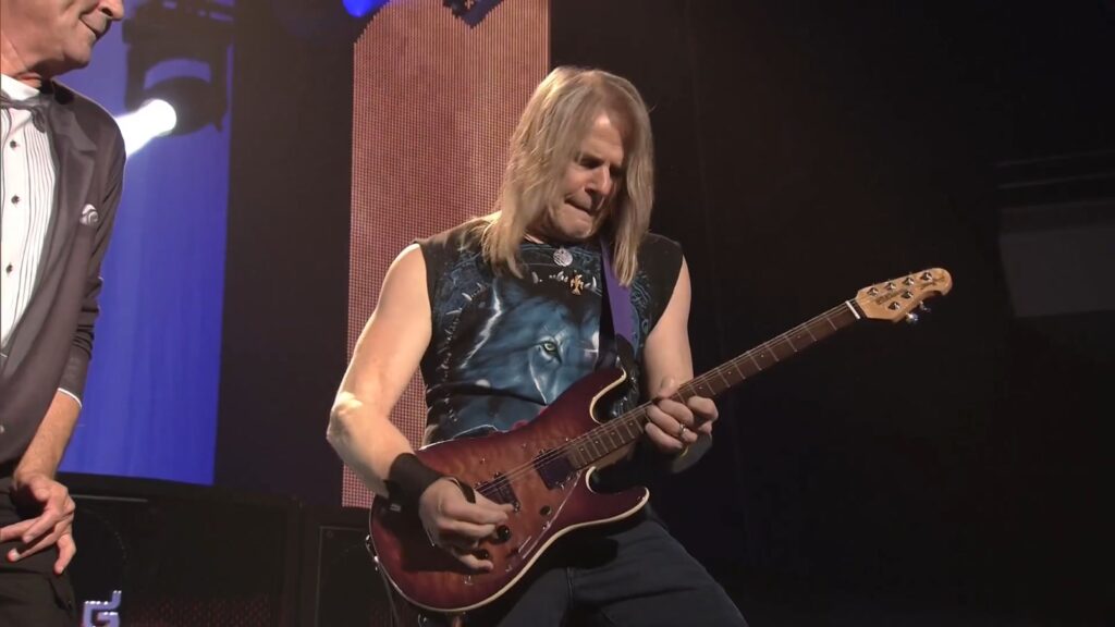 深紫乐队 – 2015 Deep Purple In Tokyo 演唱会《2.32G》插图4 深紫乐队 – 2015 Deep Purple In Tokyo 演唱会《2.32G》插图4