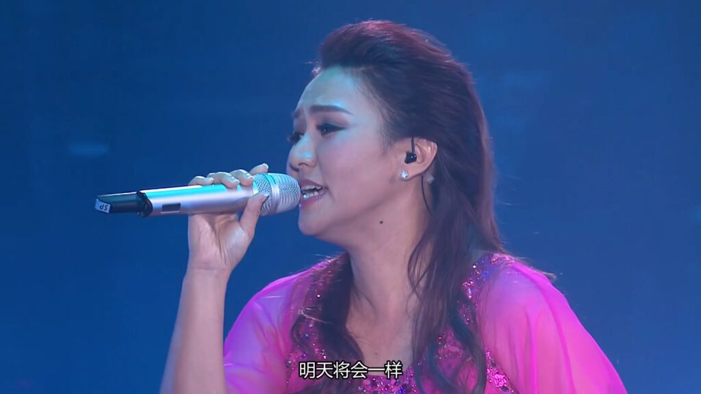 草蜢 - 2014 BE THREE 红馆演唱会 Be Three Grasshopper In Concert《2.89G》 2 草蜢1 2