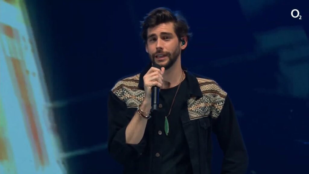 Alvaro Soler - 2021 罗罗 线上演唱会《1.43G》 5 Alvaro Soler 2021 罗罗 线上演唱会《1.43G》 5