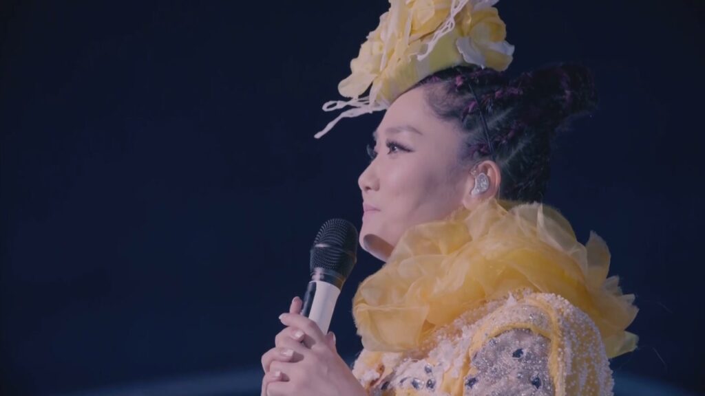 凤凰传奇 - 2014 北京演唱会《3.19G》 3 凤凰传奇 2014 北京演唱会《3.19G》 3