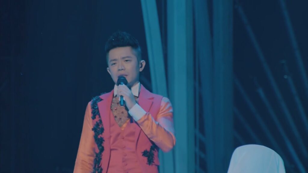 凤凰传奇 - 2014 北京演唱会《3.19G》 4 凤凰传奇 2014 北京演唱会《3.19G》 4