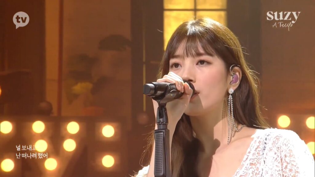 裴秀智 2021 出道十周年 Suzy A Tempo 线上演唱会《2.2G》 6