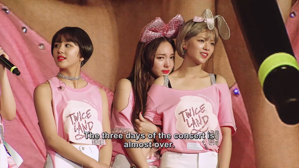 TWICE 2017 首次亚洲巡回演唱会 TWICELAND The Opening《3.75G》 1