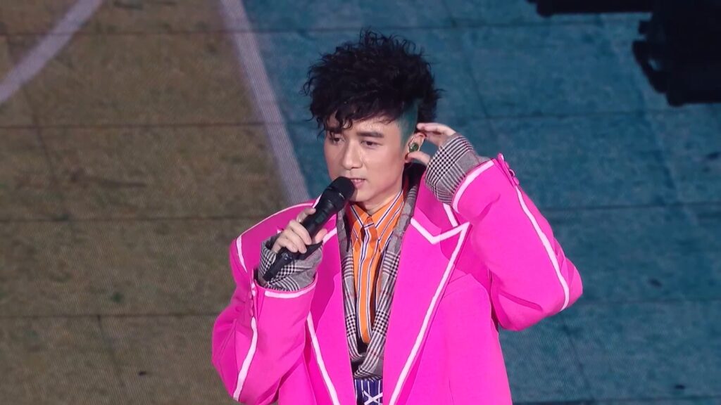 古巨基 - 2018 WE我们 世界巡回演唱会香港站《5.75G》 1 古巨基 2018 WE我们 世界巡回演唱会香港站《5.75G》 1