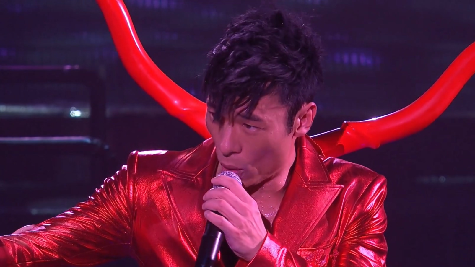 许志安 – 2011 On And On 25周年演唱会《3.41G》插图3 许志安 – 2011 On And On 25周年演唱会《3.41G》插图3