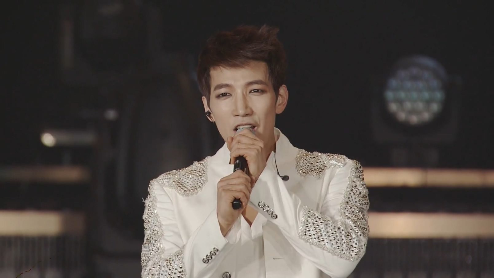 2PM 2013 LEGEND OF 2PM IN TOKYO DOME 6