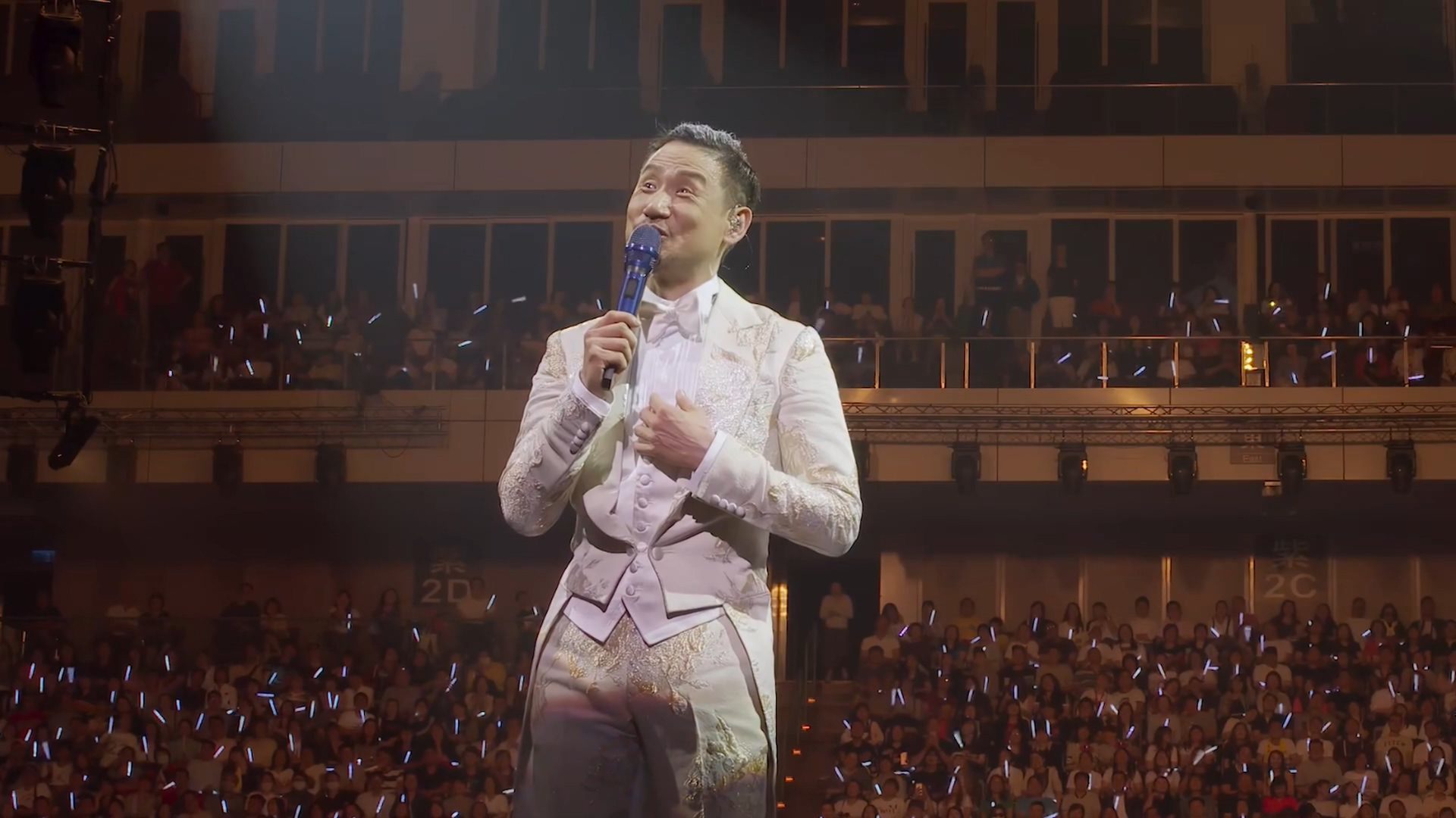 zhangxueyou 2021jingdianshijiexunhuiyanchanghui 2