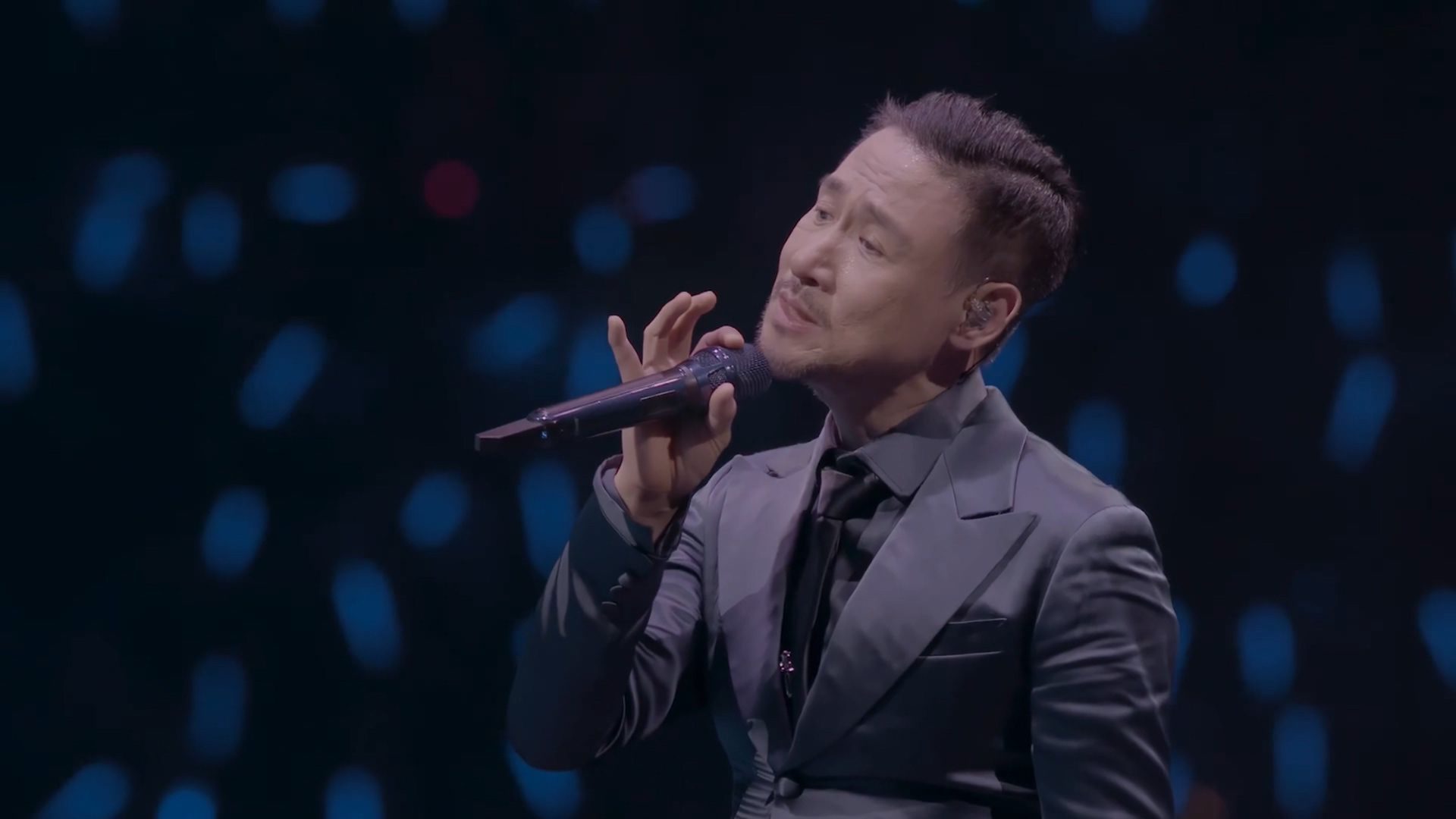 zhangxueyou 2021jingdianshijiexunhuiyanchanghui 4