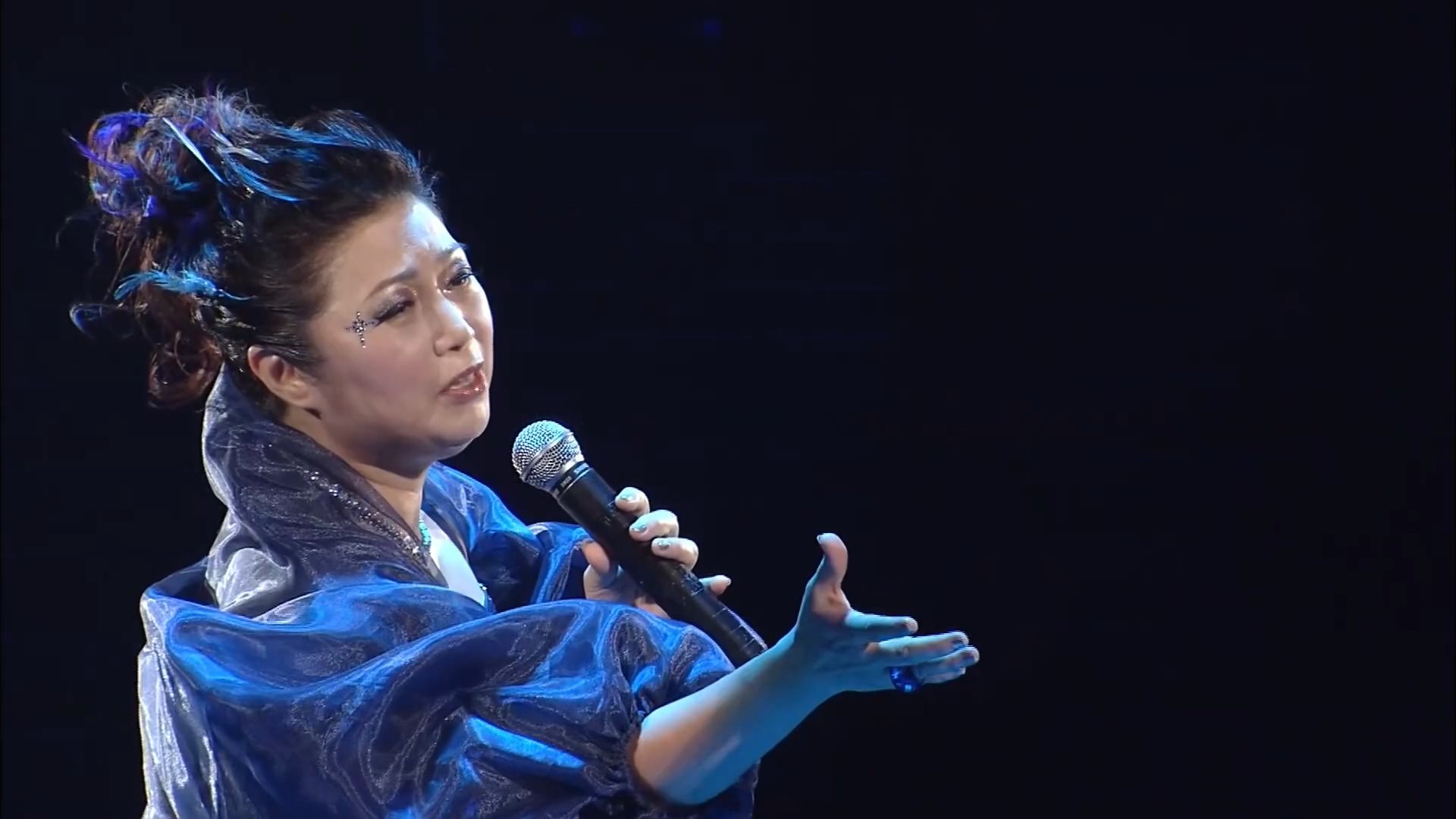 qunxing 2010 jinquyulezhenjingdianyanchanghui 6