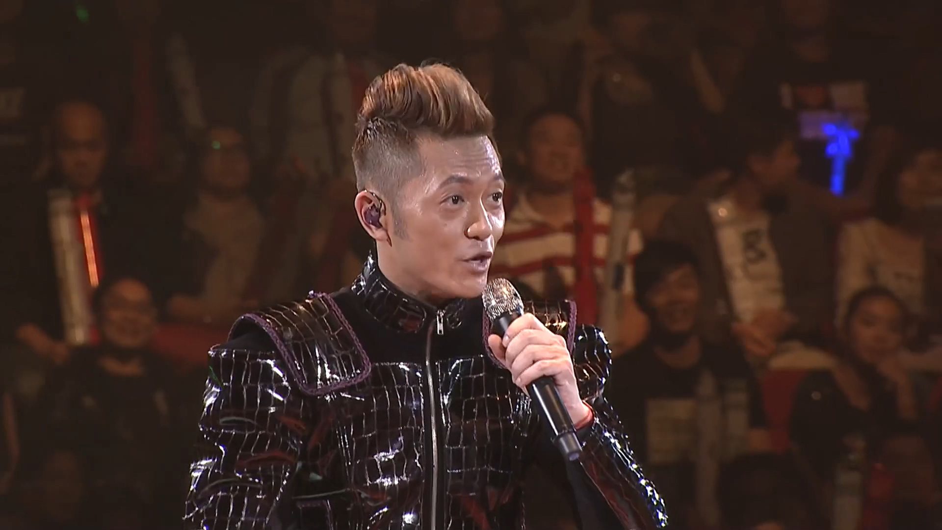 草蜢 2012 草蜢森巴大战软硬 FANS 演唱会 3