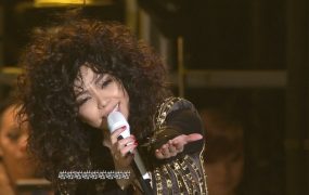 张惠妹 – 2011 台北新年城跨年演唱会《1.95G》