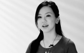 邓紫棋 – 2011 香港红馆演唱会《1.84G》