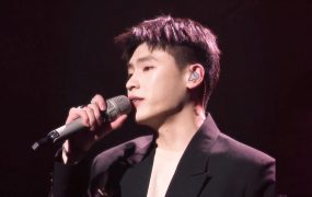 隔壁老樊 – 2021 绽放 北京音乐会《1.98G》