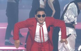 鸟叔 – 2019 PSY ALL NIGHT STAND 演唱会《2.26G》